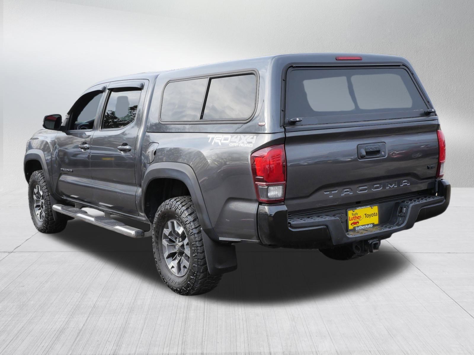 Certified 2019 Toyota Tacoma TRD Off-Road image 6