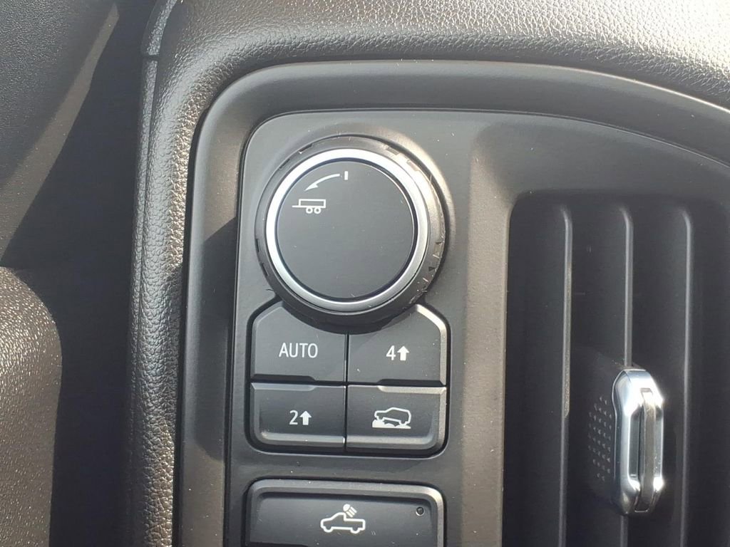Certified 2022 Chevrolet Silverado 1500 Custom AWD/4WD image 20
