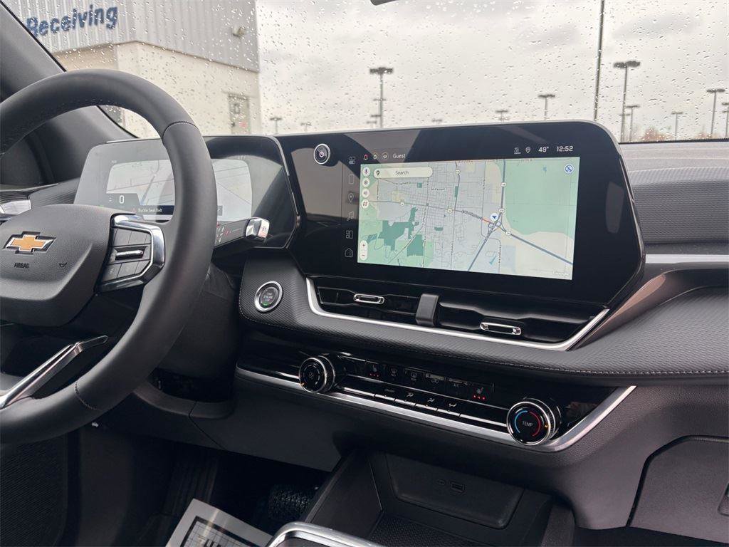 New 2026 Chevrolet Equinox LT w/ Safety and Technology Package image 23