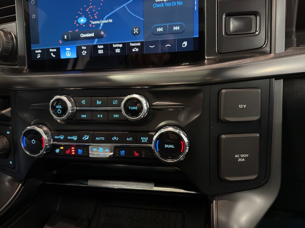 Used 2024 Ford F150 Lariat AWD/4WD image 36