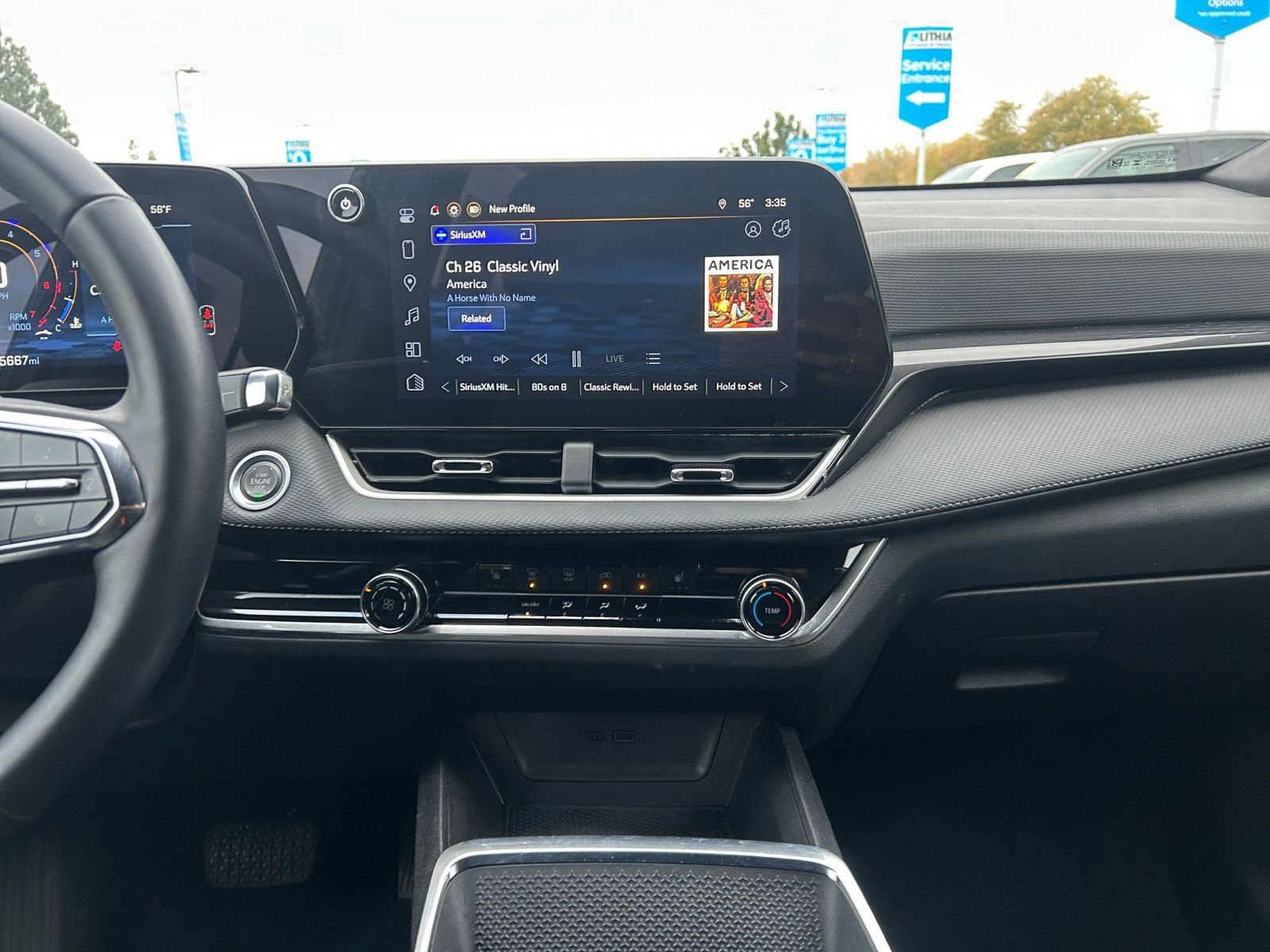 Used 2025 Chevrolet Equinox LT image 17