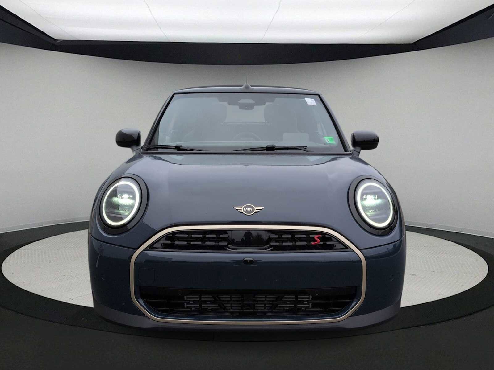 New 2026 MINI Cooper S image 3