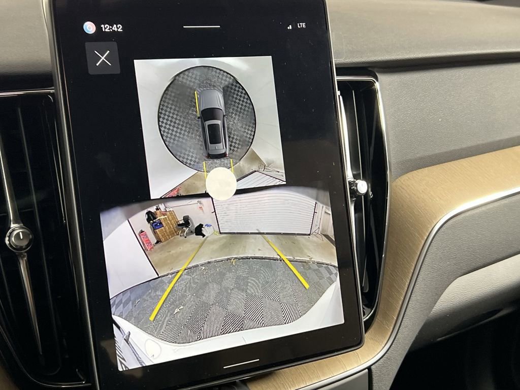 New 2026 Volvo XC60 B5 Plus w/ Protection Package image 20