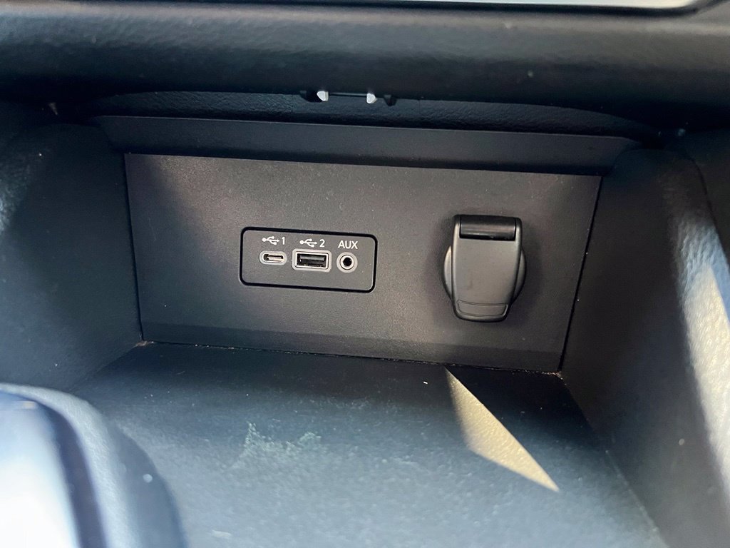 Used 2020 Nissan Sentra SV FWD image 36