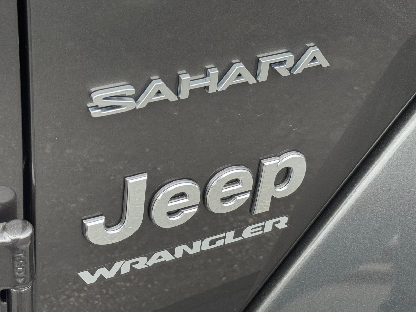 Used 2024 Jeep Wrangler Sahara w/ Technology Group AWD/4WD image 10