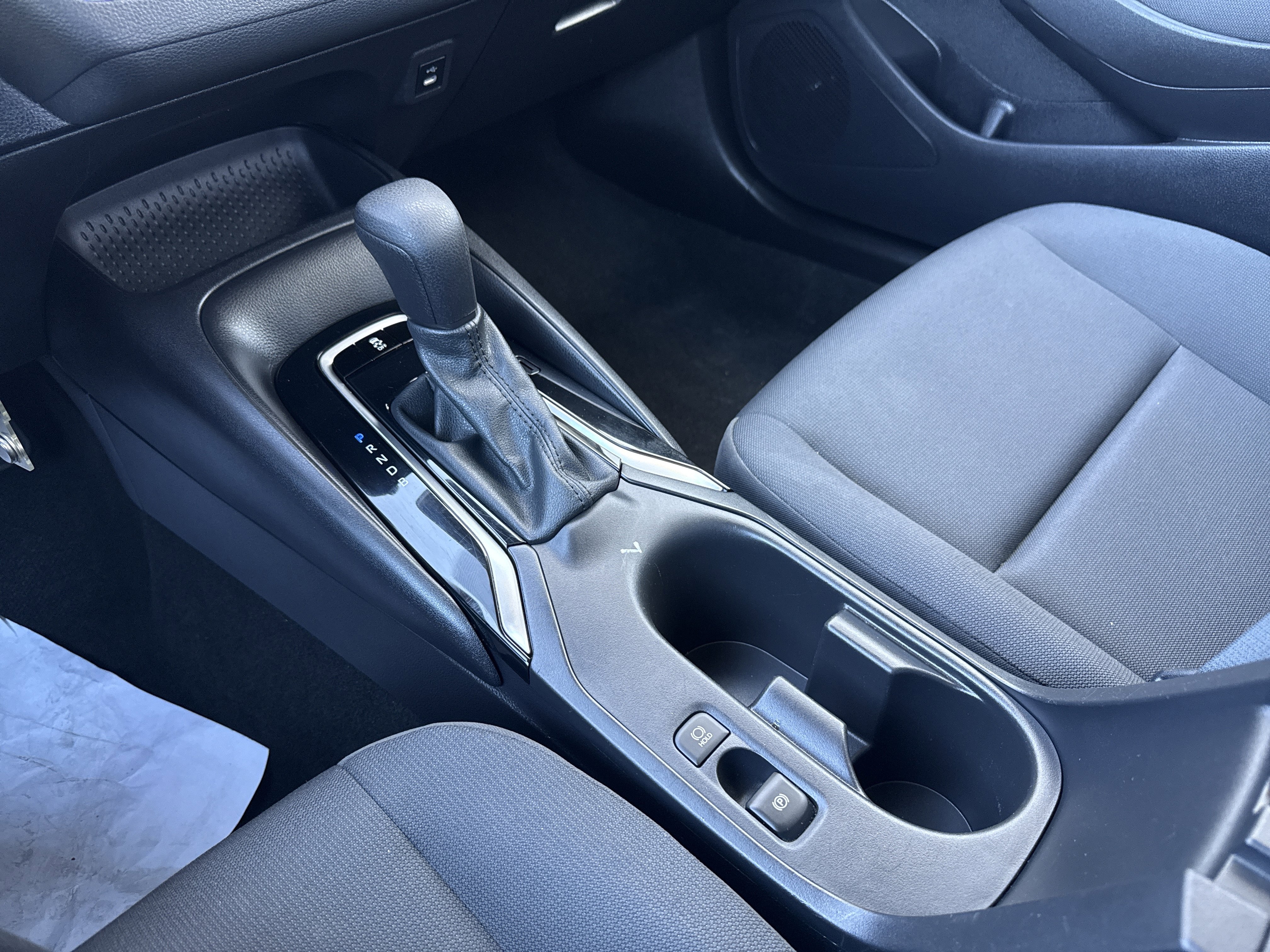 Used 2024 Toyota Corolla LE image 18