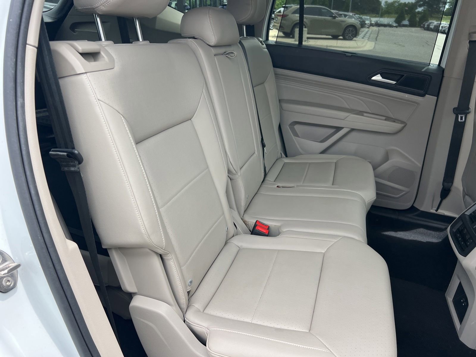 Used 2021 Volkswagen Atlas SE FWD image 38