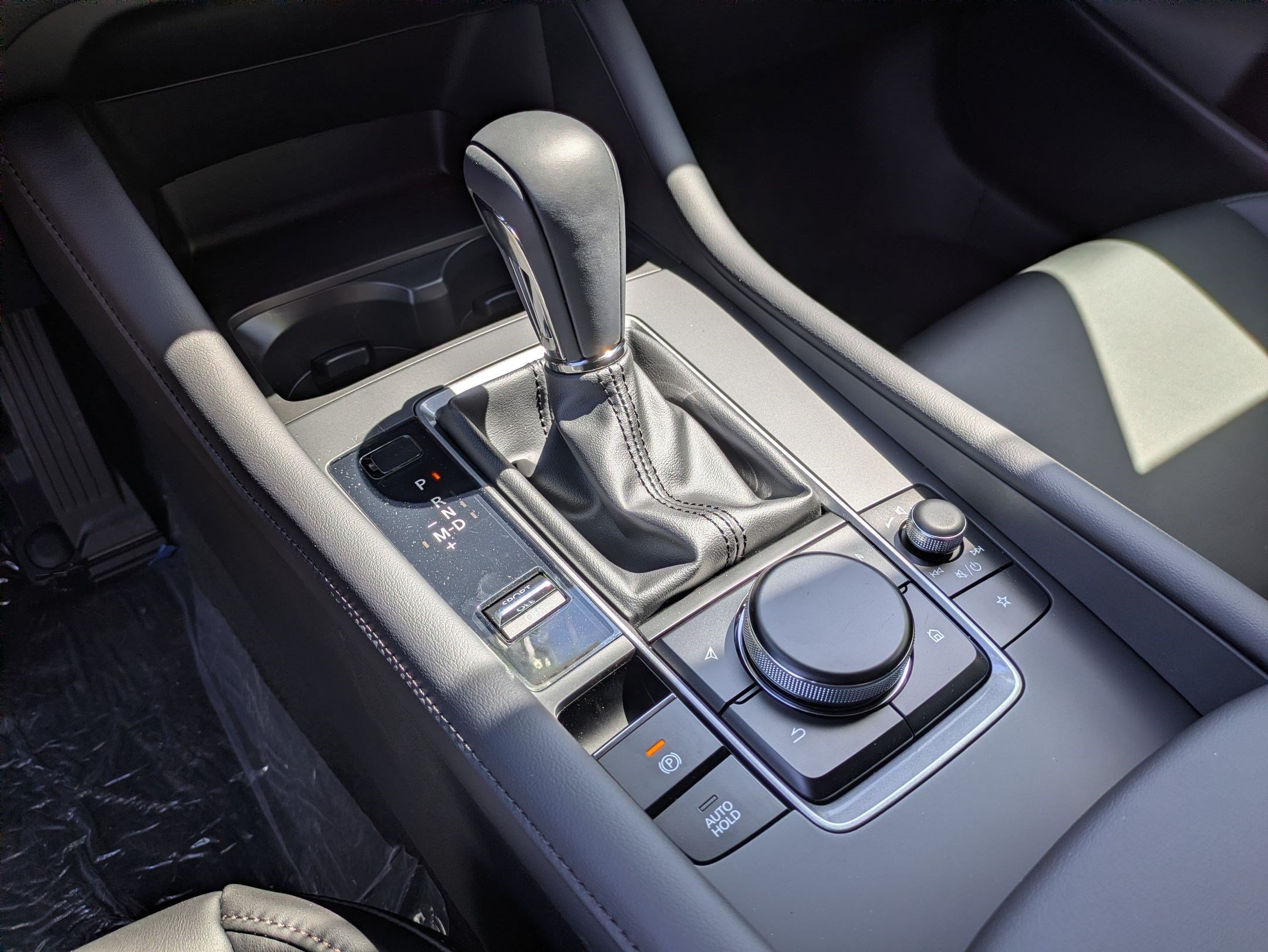 New 2026 MAZDA MAZDA3 s FWD image 6