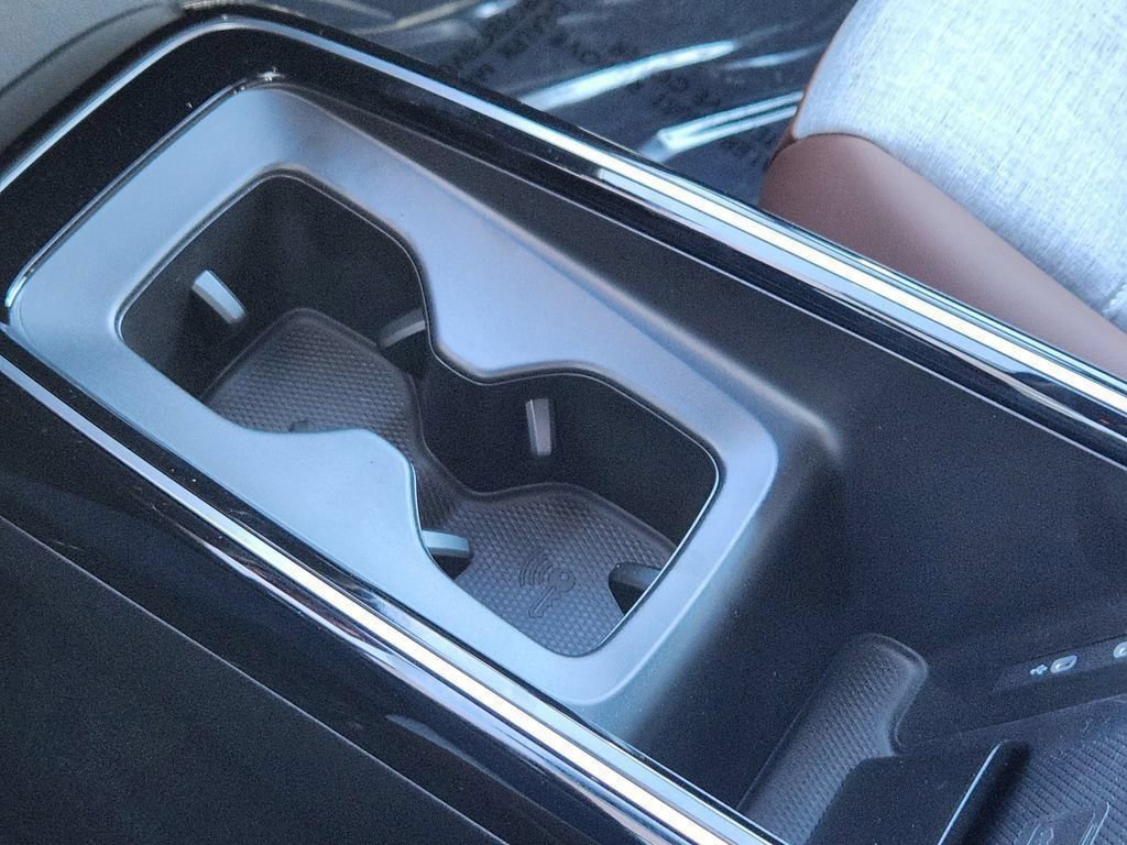 New 2026 Volkswagen ID.4 Pro AWD/4WD image 18