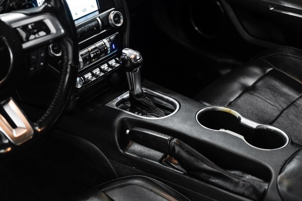 Used 2019 Ford Mustang Coupe RWD image 28
