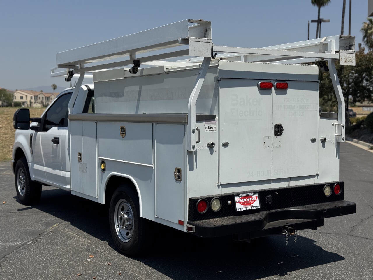 Used 2018 Ford F350 XL w/ Power Equipment Group image 5