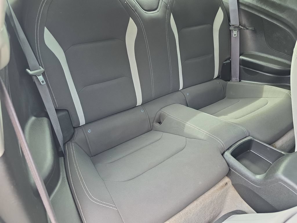 Used 2023 Chevrolet Camaro LT RWD image 15