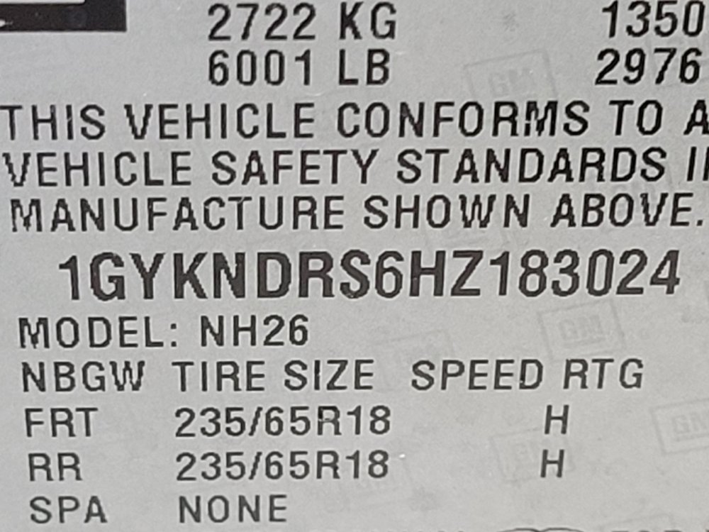 Used 2017 Cadillac XT5 Luxury w/ Driver Awareness Package AWD/4WD image 33