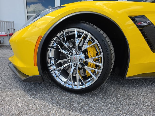 Certified 2016 Chevrolet Corvette Z06 w/ 3LZ Preferred Equipment Group RWD image 28
