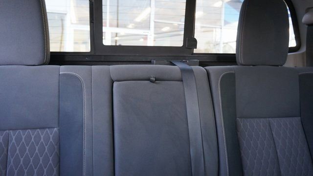 Used 2024 Nissan Titan SV w/ SV Convenience Package image 52