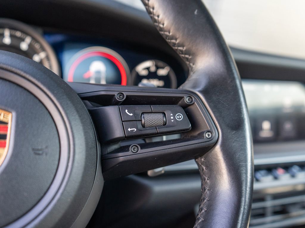 Used 2021 Porsche 911 Carrera image 21