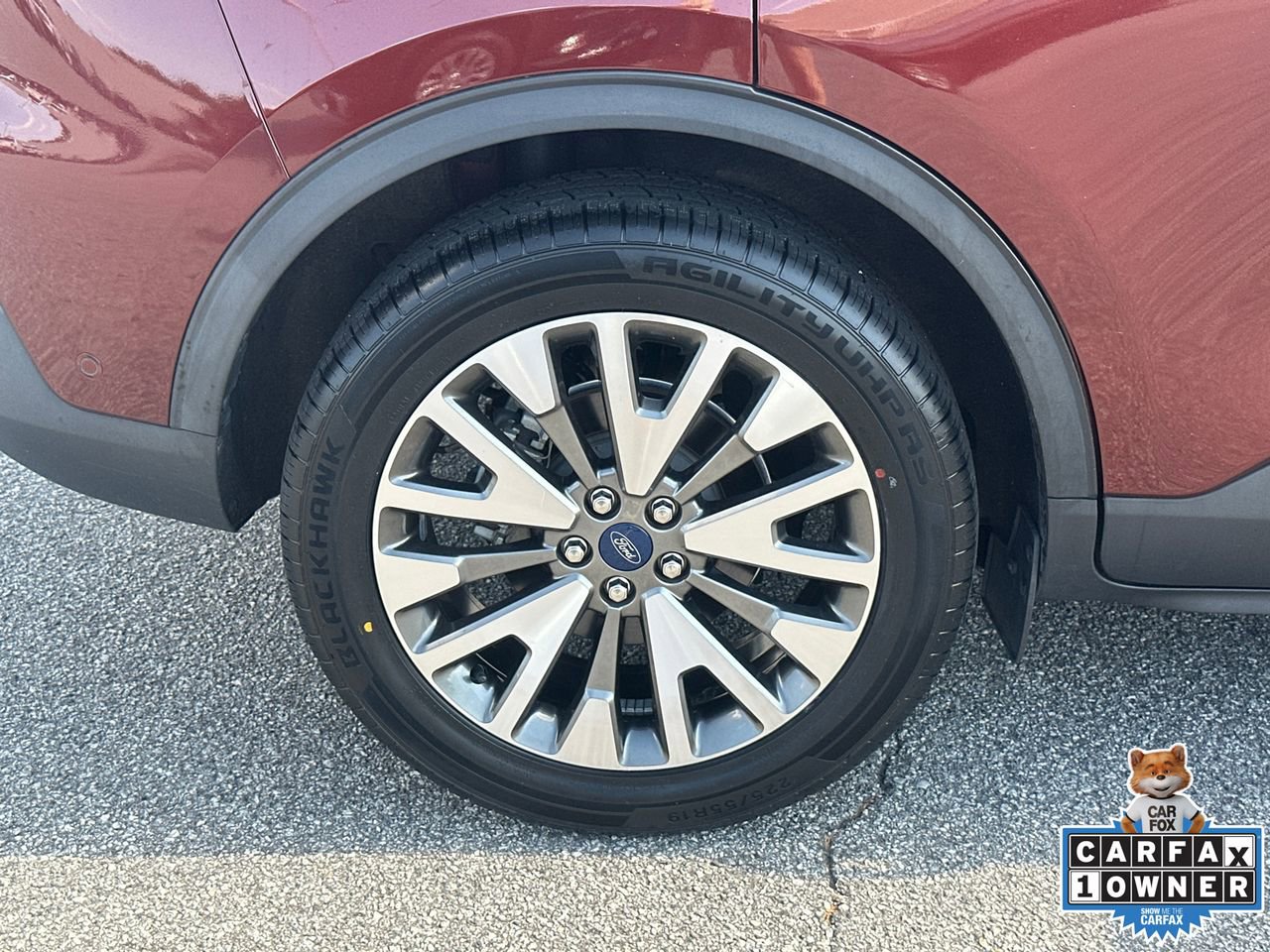 Used 2021 Ford Escape Titanium AWD/4WD image 17