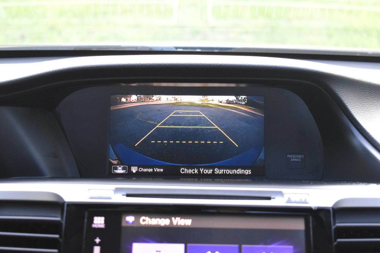 Used 2017 Honda Accord EX-L image 24