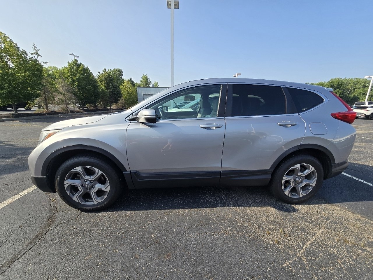 Used 2018 Honda CR-V EX-L image 4