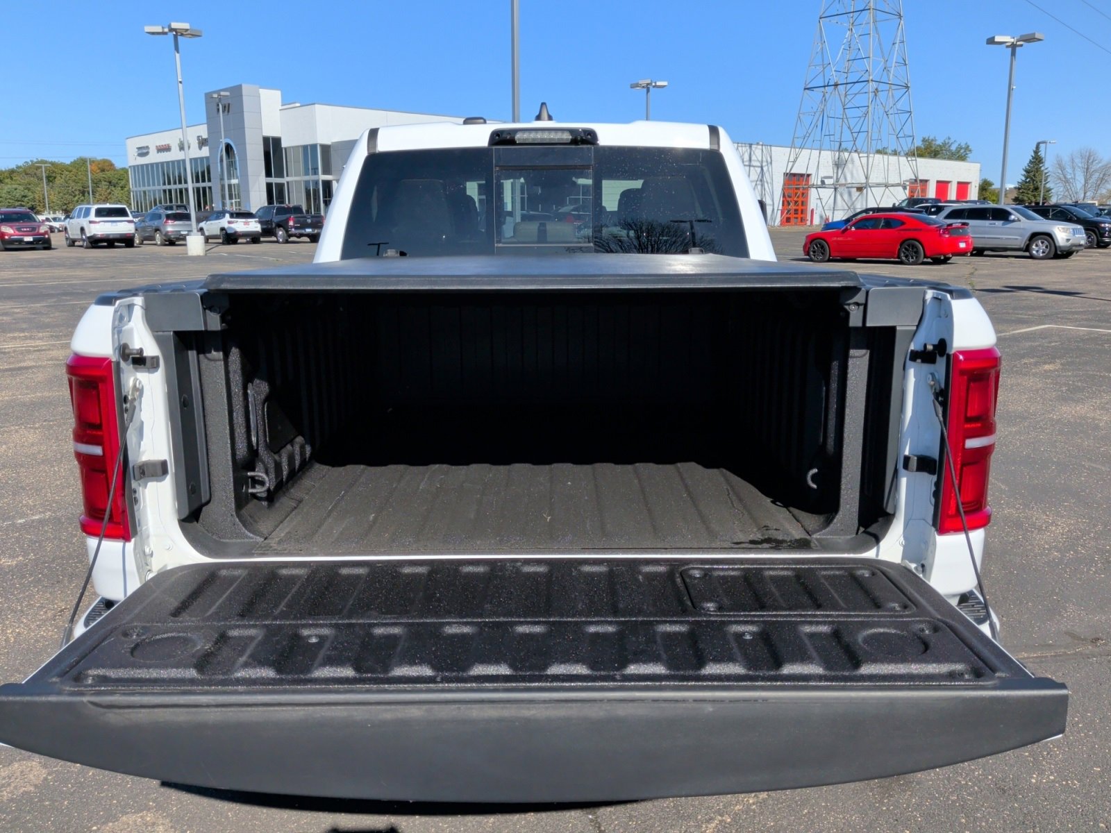 Used 2025 RAM 1500 Tungsten w/ Off-Road Group image 17