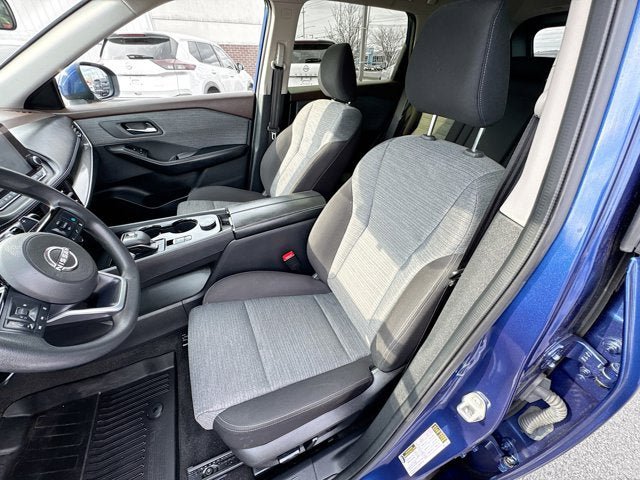 Certified 2023 Nissan Rogue SV AWD/4WD image 16