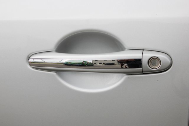 Used 2006 Hyundai Azera Limited image 9