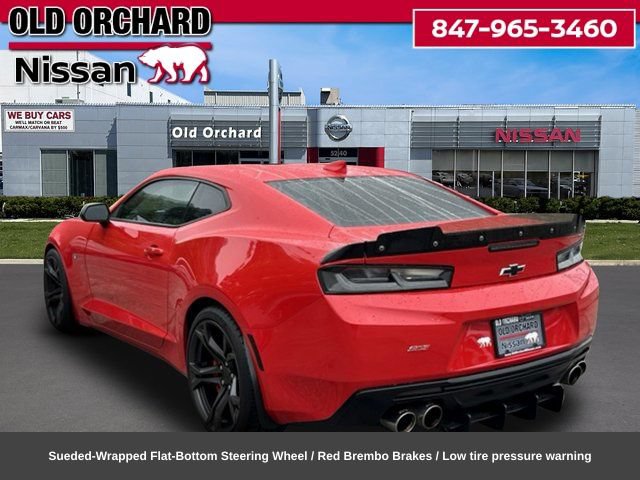 Used 2017 Chevrolet Camaro SS RWD image 9