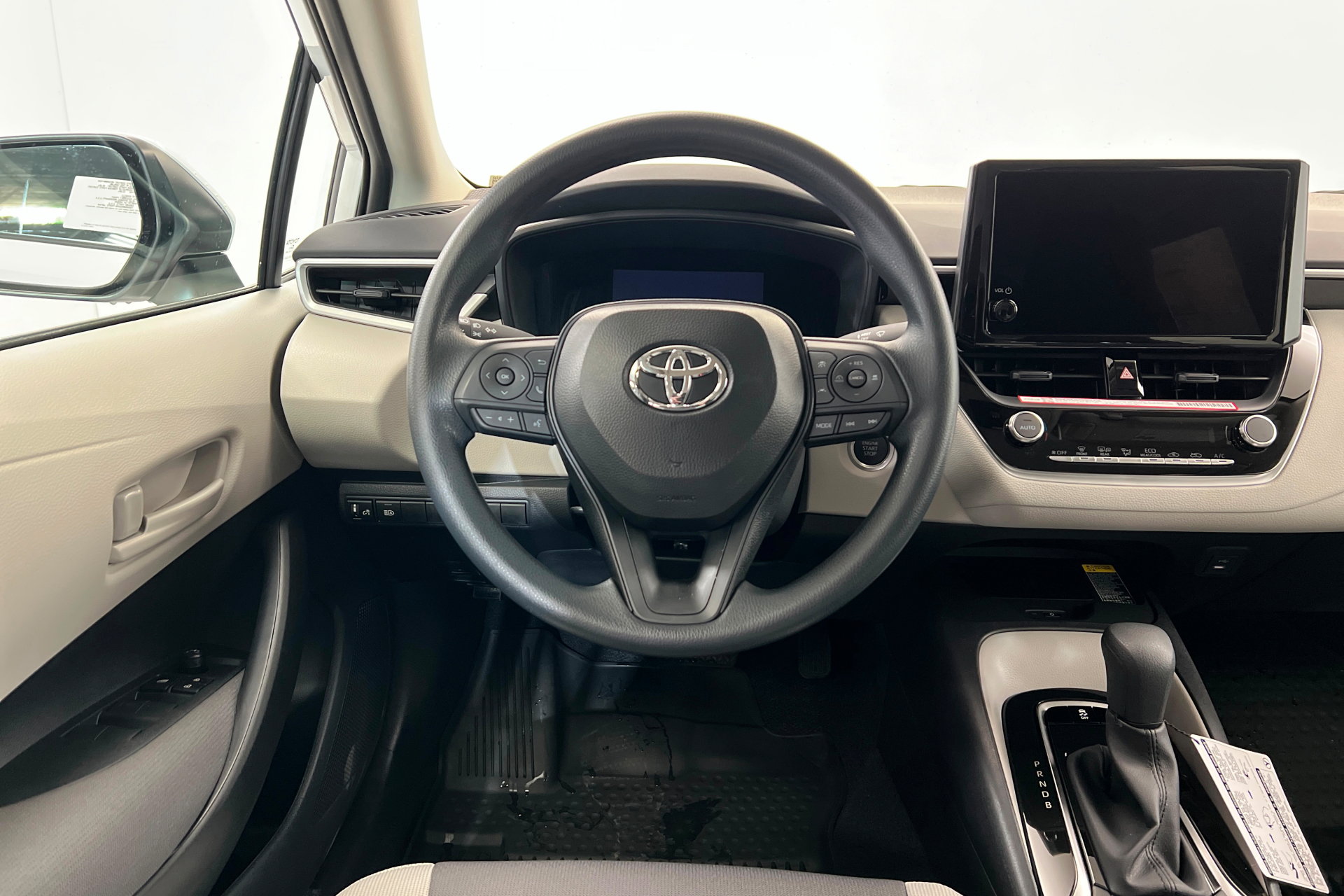 New 2026 Toyota Corolla LE image 12