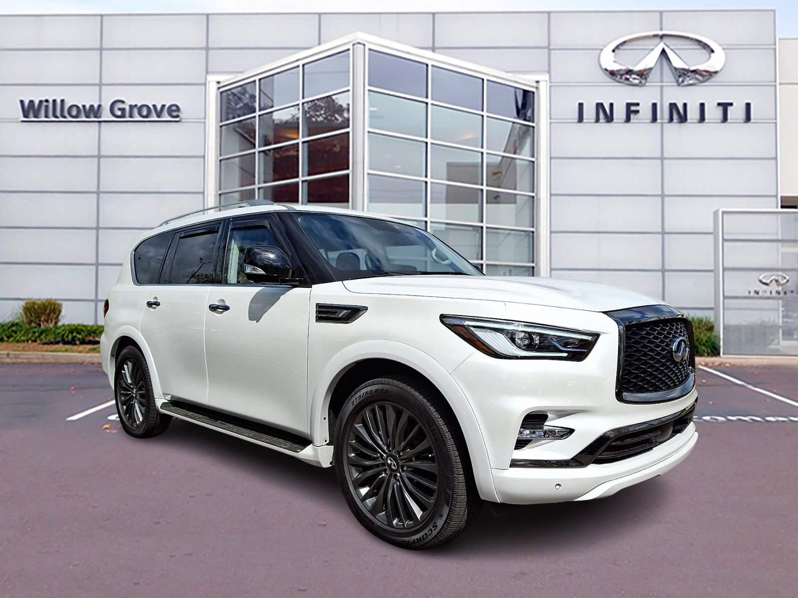 Certified 2024 INFINITI QX80 Premium Select w/ All-Season Package