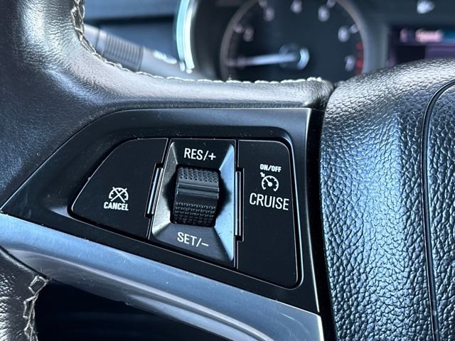 Used 2022 Buick Encore Preferred w/ Safety Package image 18