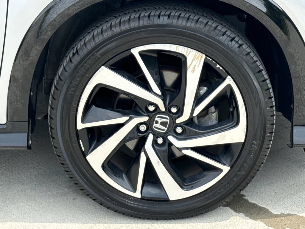 Used 2020 Honda HR-V Sport image 11