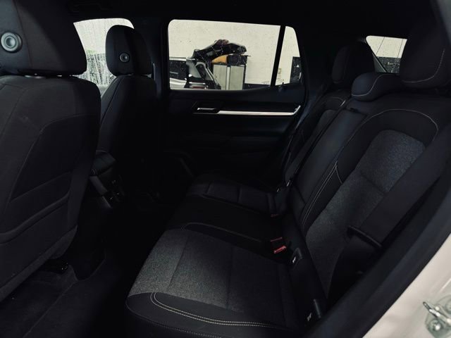 Used 2025 GMC Terrain Elevation image 17