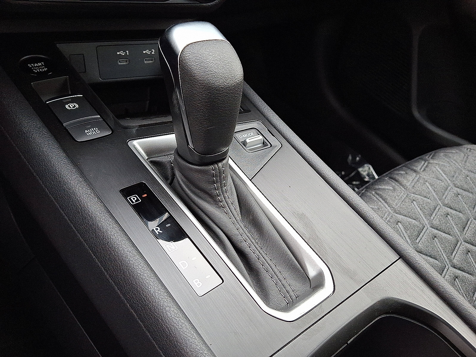 New 2026 Nissan Kicks SV w/ SV Premium Package image 14