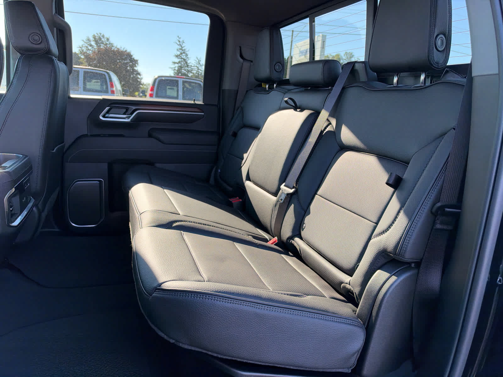 New 2026 GMC Sierra 3500 Denali w/ Denali Reserve Package AWD/4WD image 24