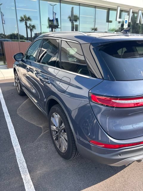 Used 2022 Lincoln Corsair Reserve w/ Equipment Group 201A AWD/4WD image 7