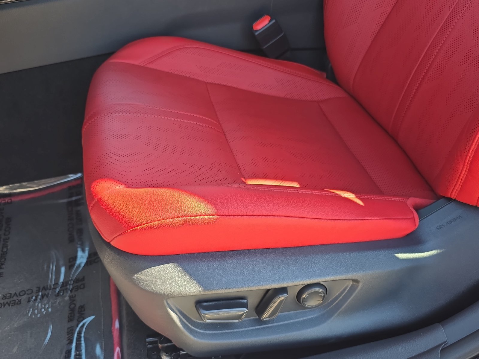 Used 2026 Toyota Camry XSE FWD image 26