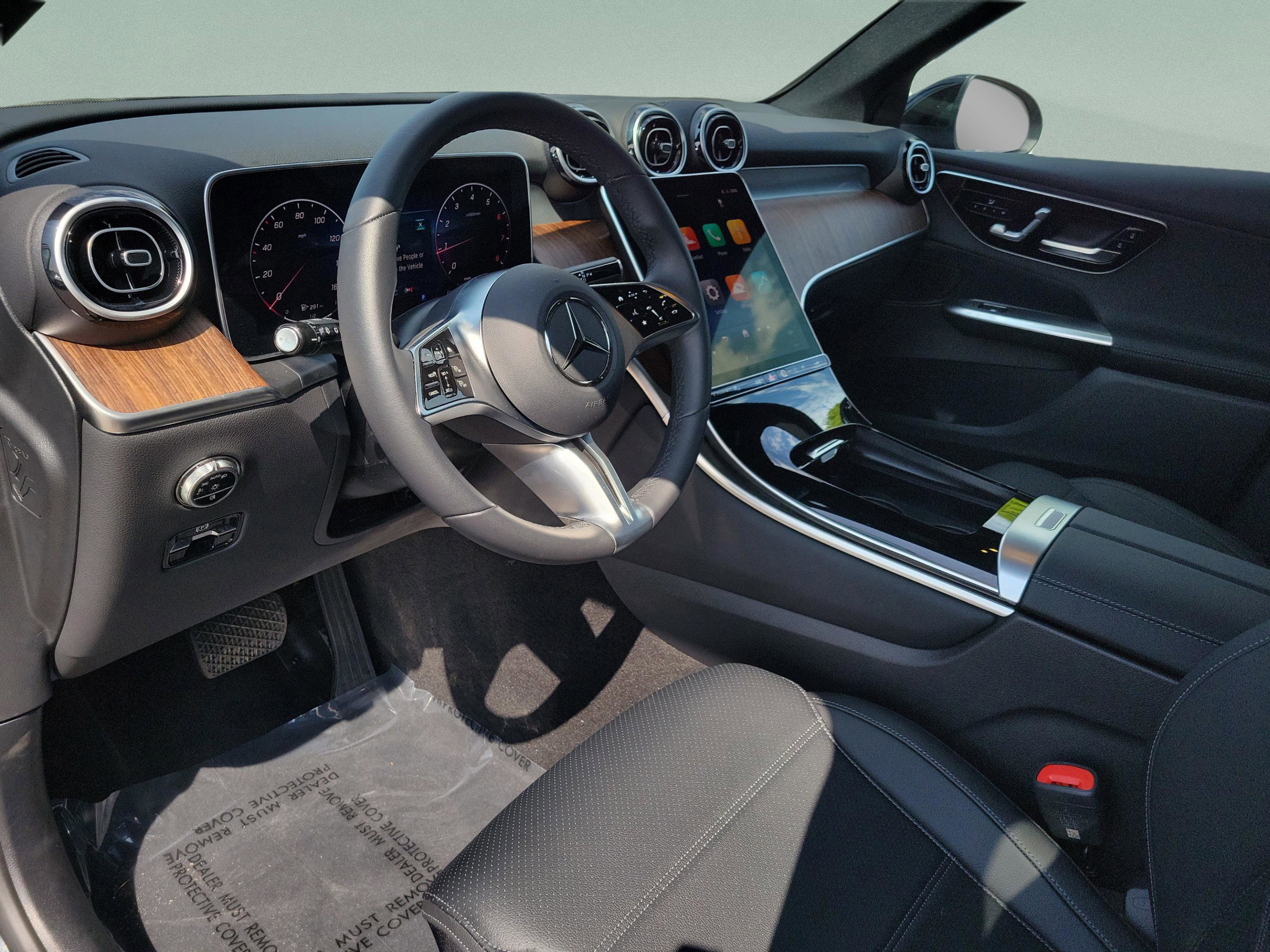 Certified 2026 Mercedes-Benz GLC 300 4MATIC image 27