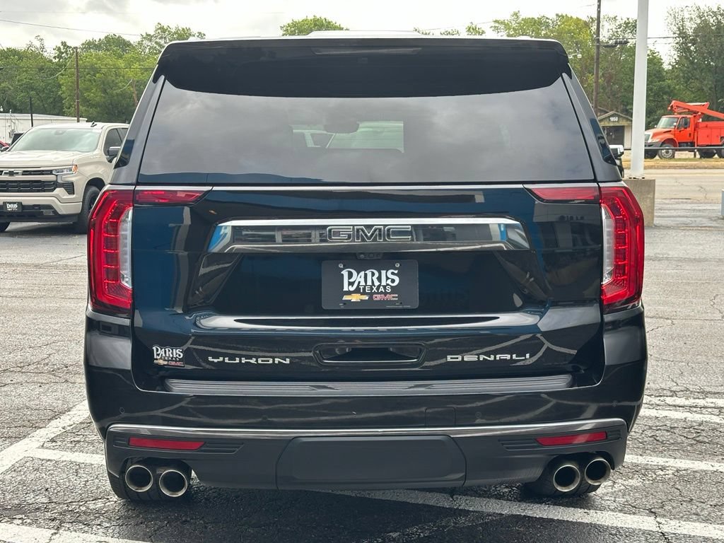 Used 2023 GMC Yukon Denali Ultimate w/ LPO, Floor Liner Package AWD/4WD image 5