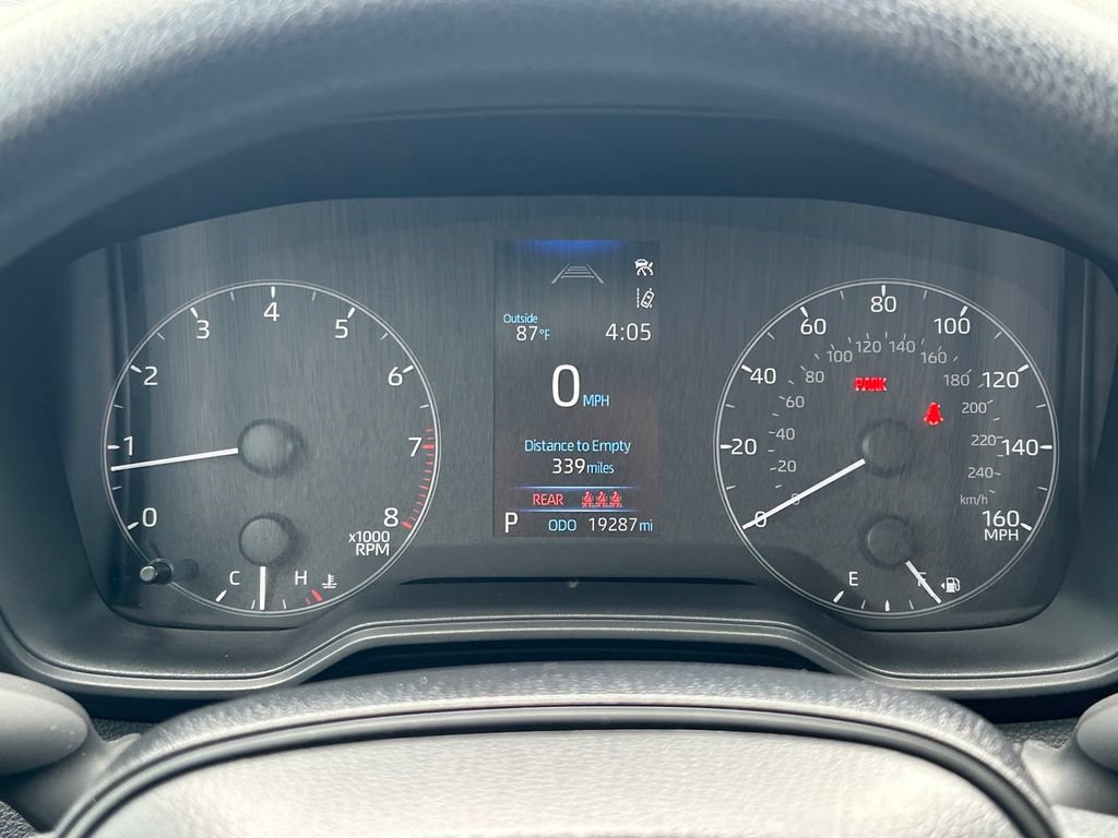 Used 2024 Toyota Corolla LE FWD image 28