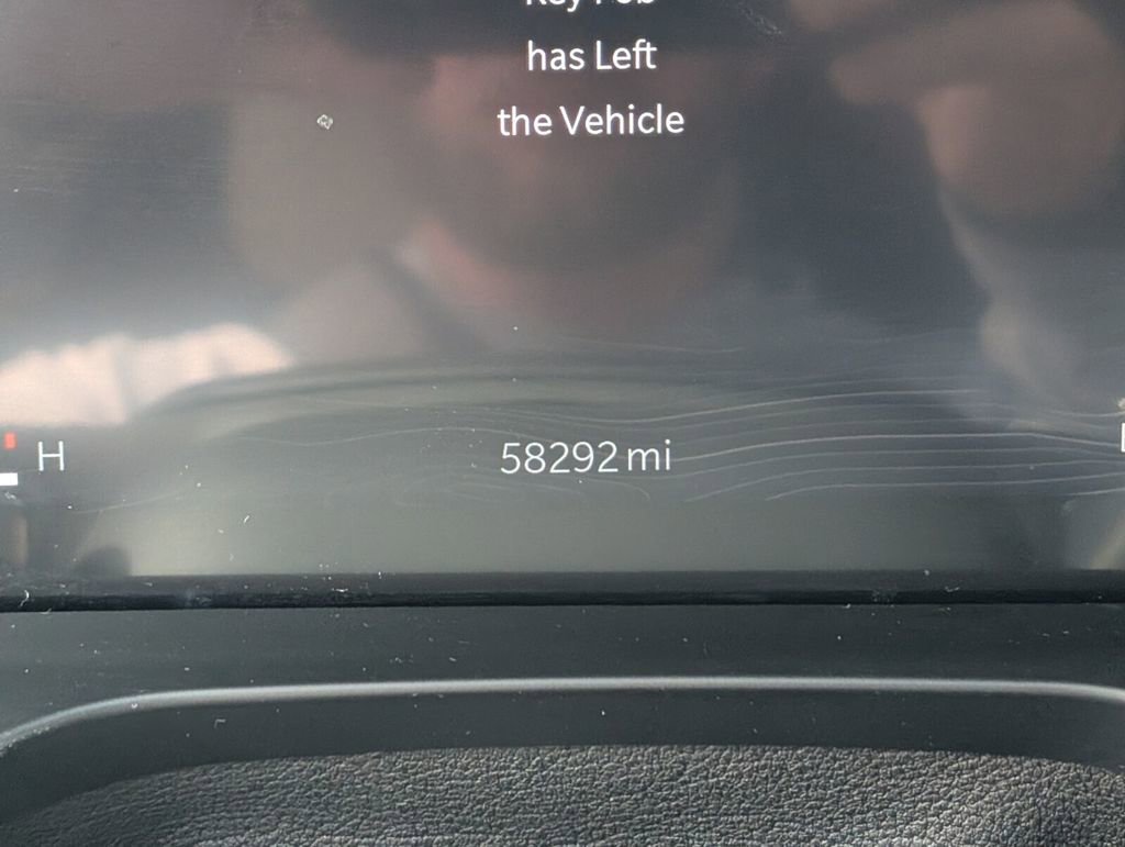 Certified 2024 Jeep Grand Cherokee Limited image 28