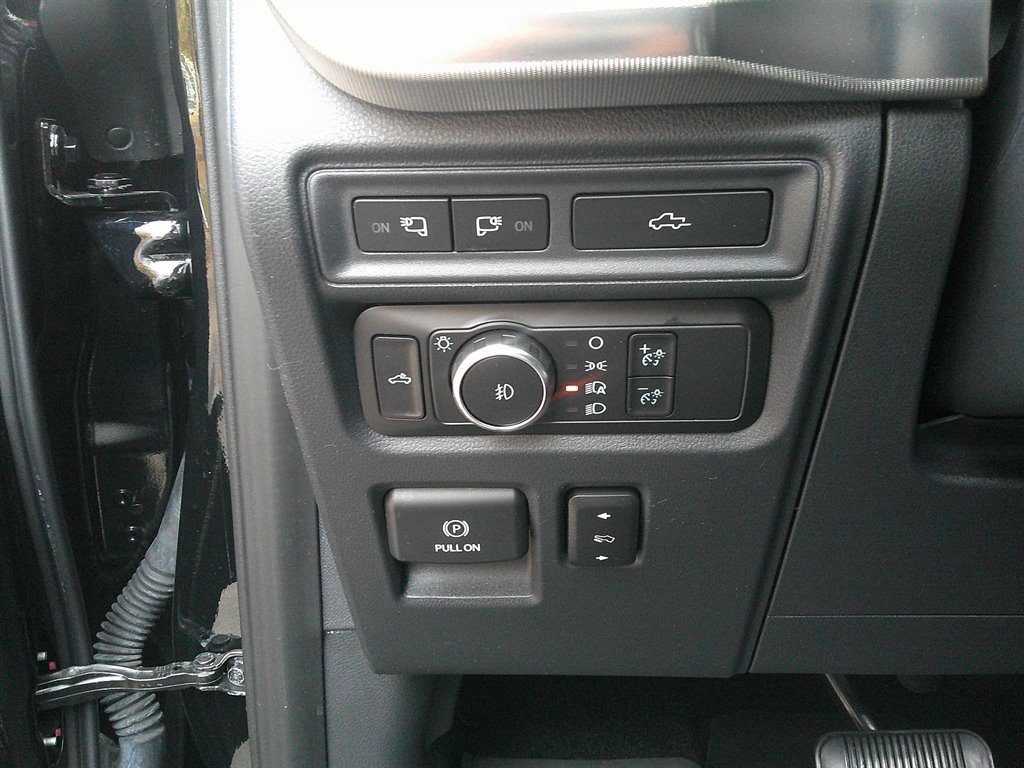 Used 2022 Ford F150 Raptor w/ Equipment Group 801A High image 15