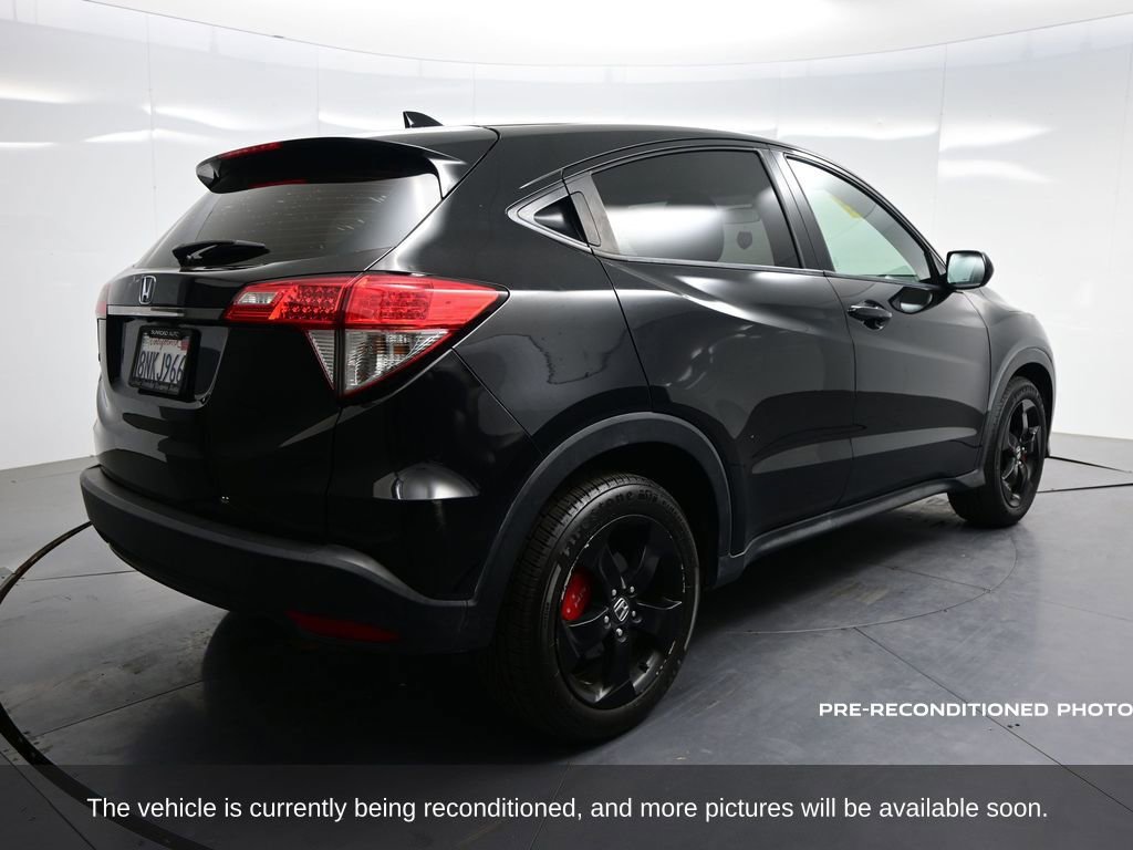 Used 2019 Honda HR-V LX image 4