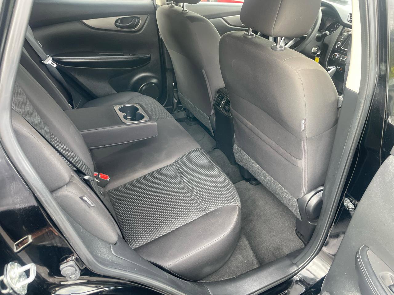 Used 2022 Nissan Rogue Sport S AWD/4WD image 30