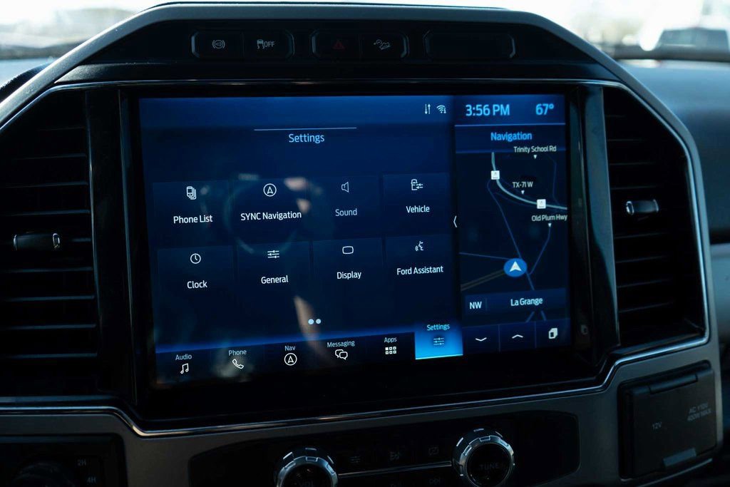 Used 2022 Ford F250 Lariat w/ Lariat Value Package image 21