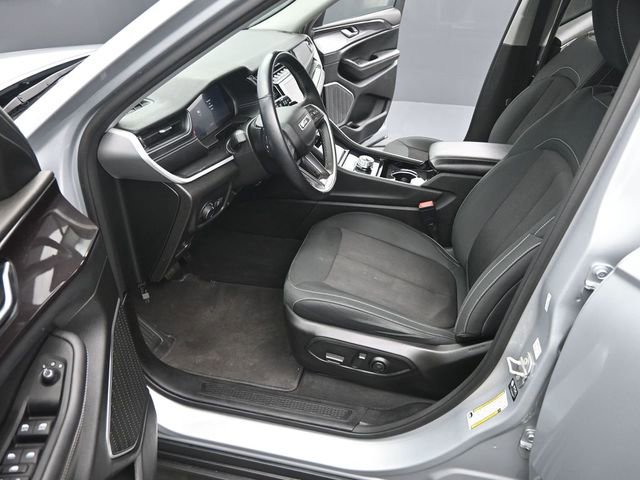 Used 2022 Jeep Grand Cherokee L Laredo w/ Luxury Tech Group I AWD/4WD image 9