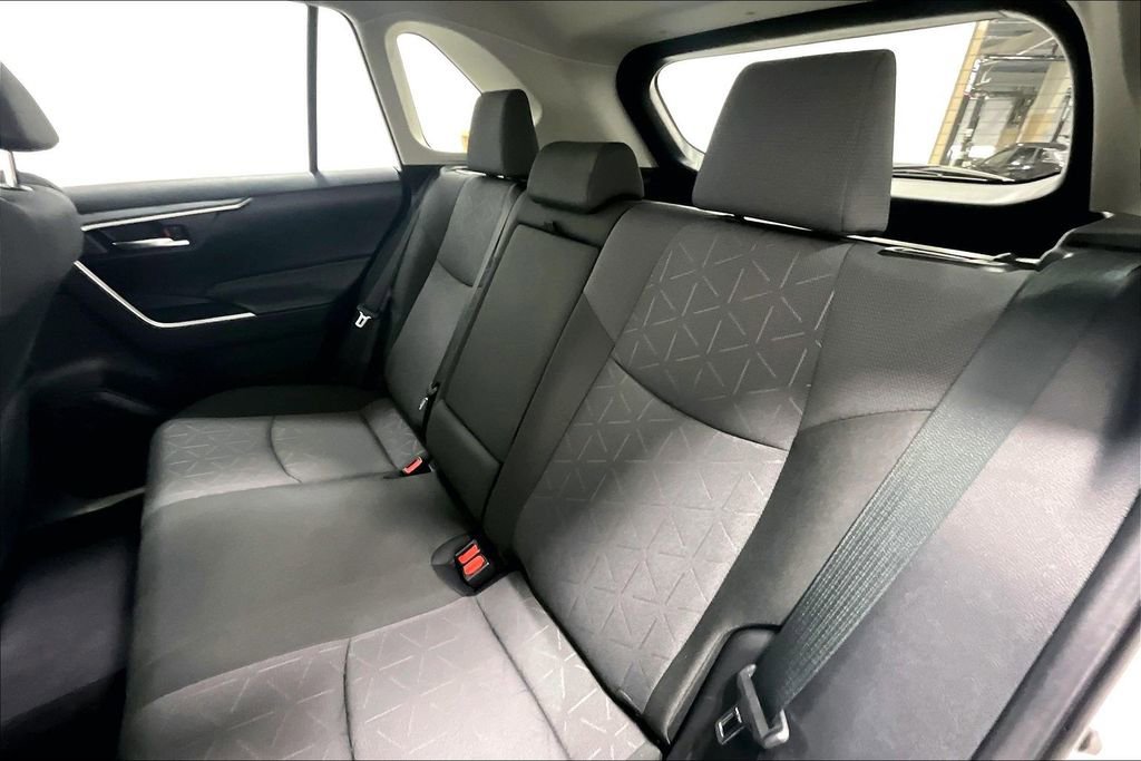 Used 2024 Toyota RAV4 XLE w/ Convenience Package AWD/4WD image 27