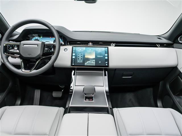 New 2026 Land Rover Range Rover Evoque S AWD/4WD image 18