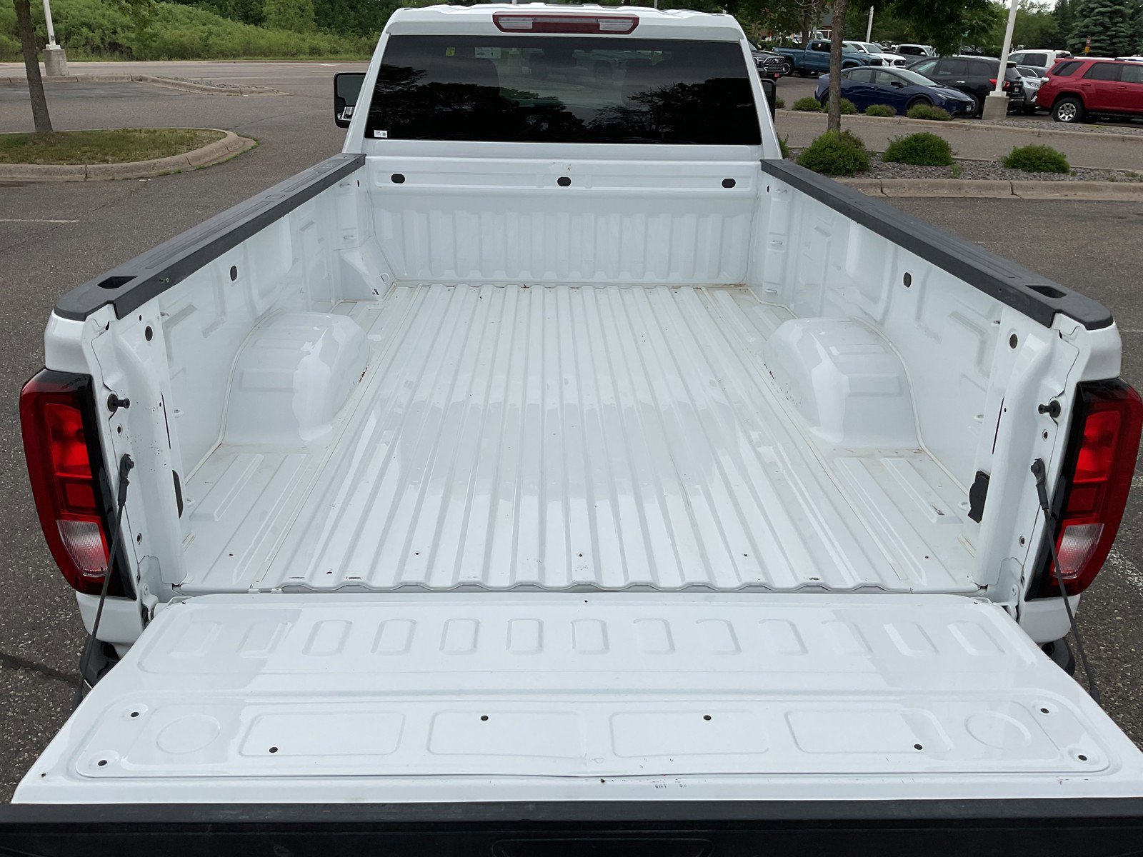 Used 2025 GMC Sierra 3500 SLE w/ SLE Convenience Package AWD/4WD image 11