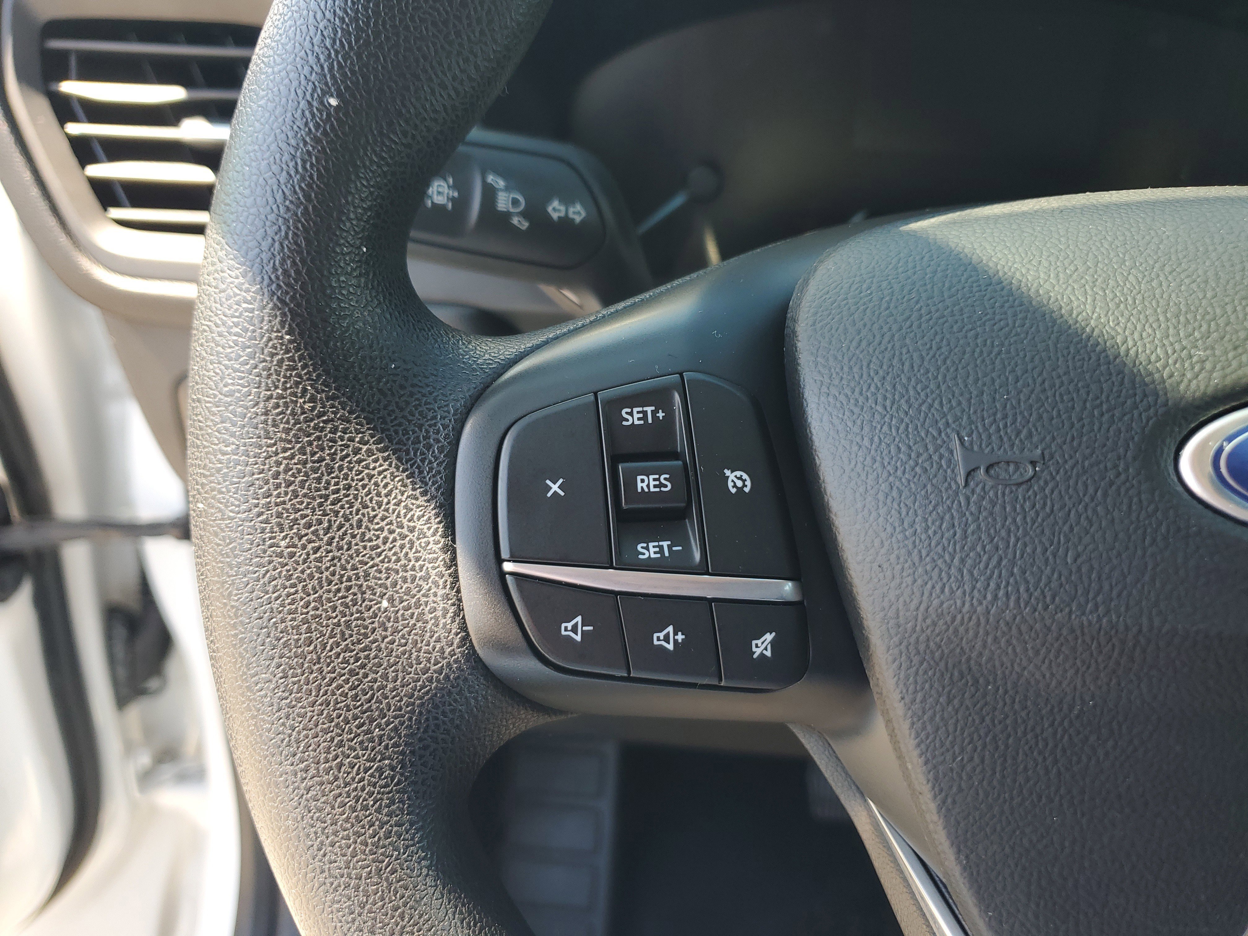 Used 2020 Ford Escape S image 20