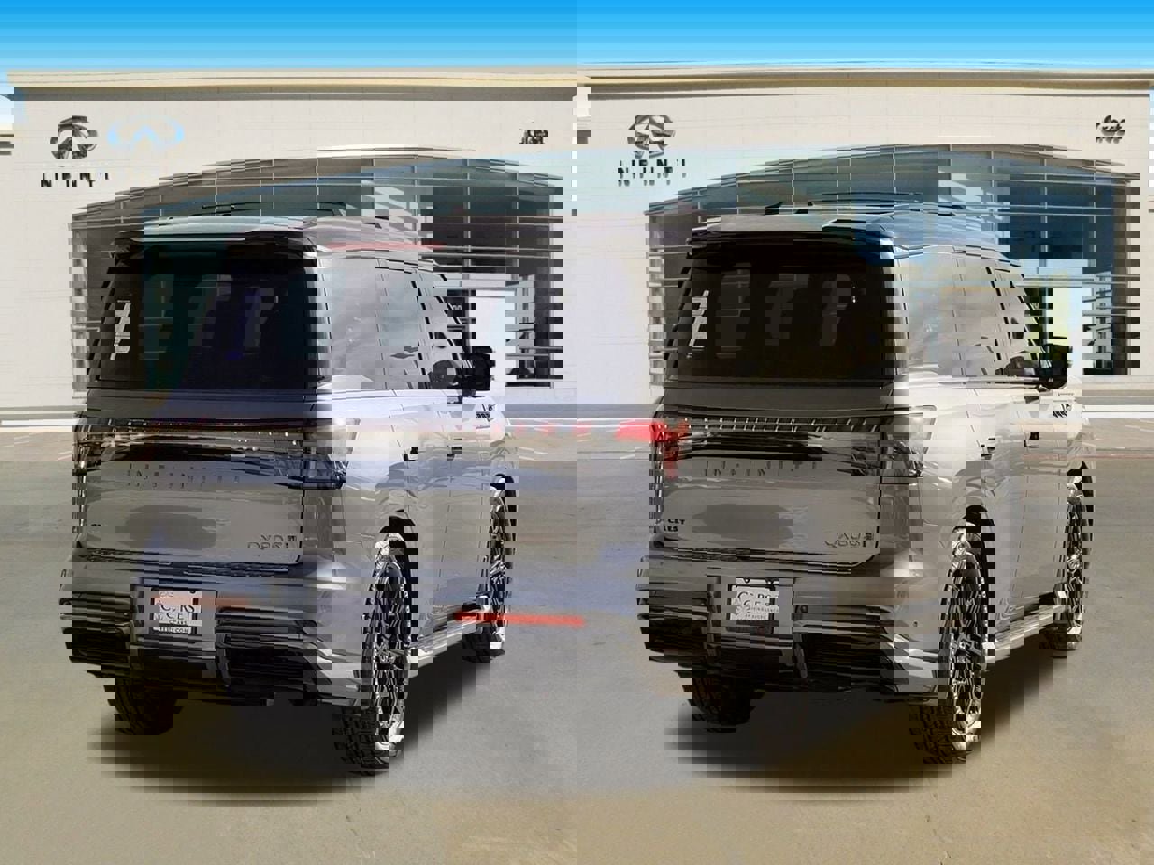 New 2026 INFINITI QX80 4WD video 3